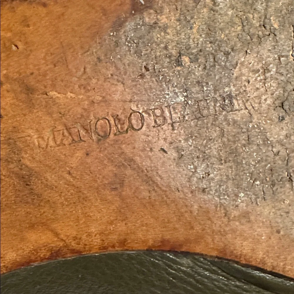 Manolo Blahnik excellent preowned